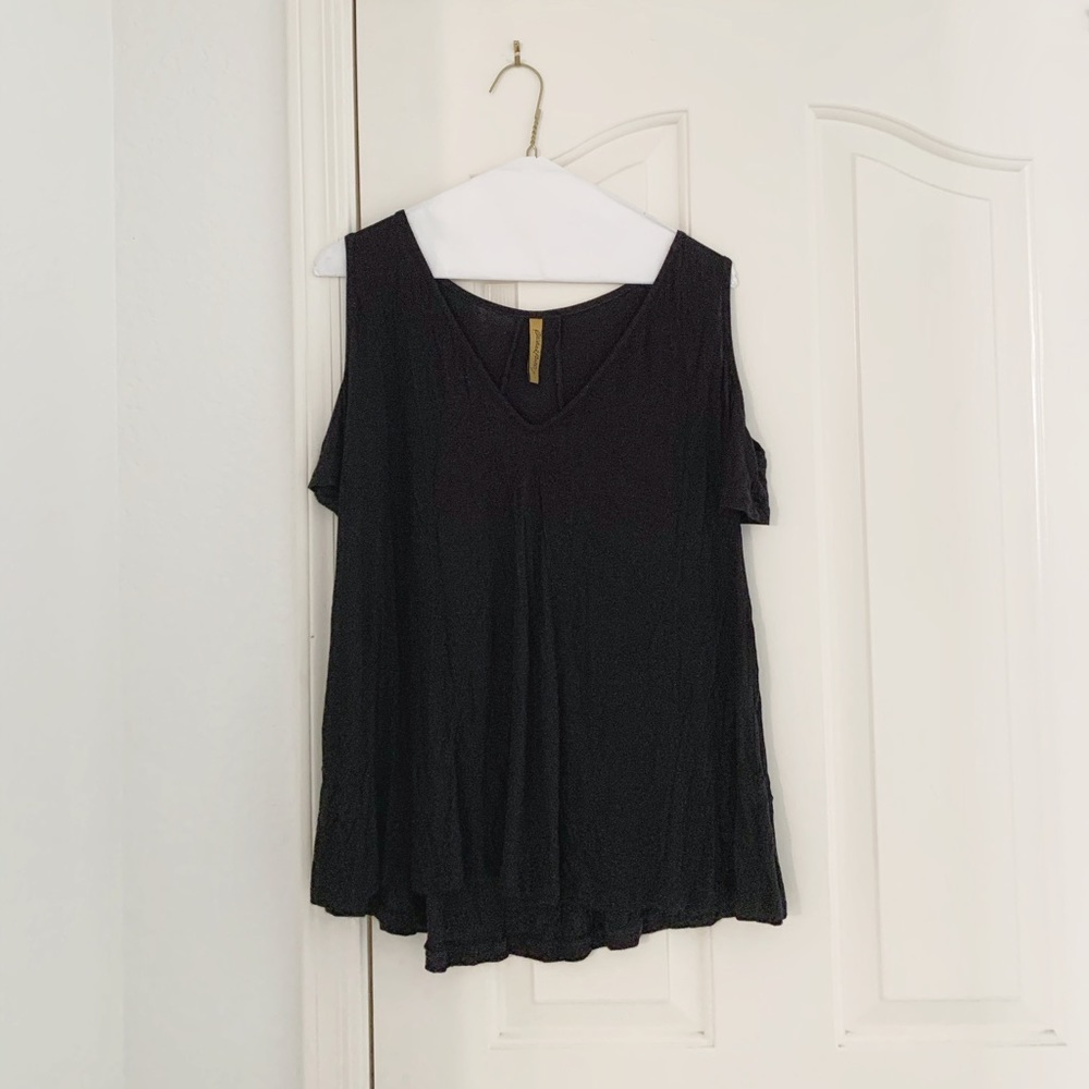 Rachel Pally Black Ribbed Cold Shoulder Swing Top